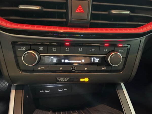 14b88d27 D202 4607 9aeb 38bcc4f57160